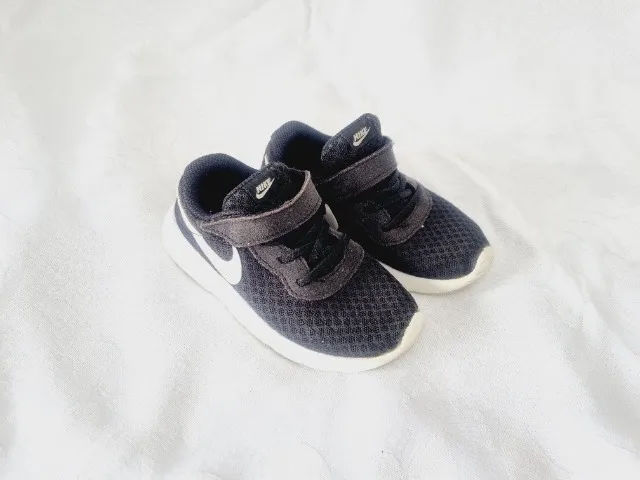 tênis nike infantil tam 25 preto