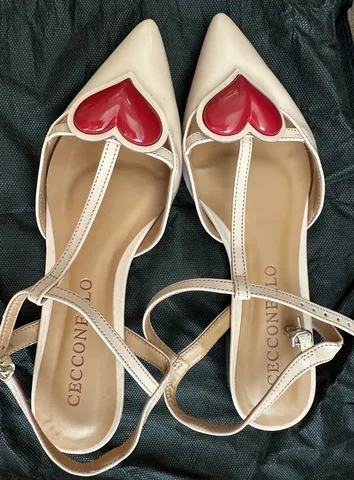 Sapatilha Cecconello couro envernizado rosa com coração feminino - 34