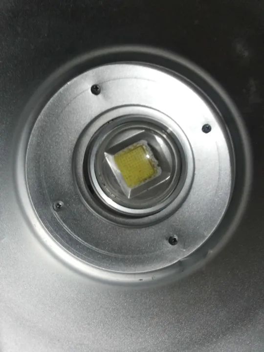 Refletor de LED profissional de alta potência - Foto 4