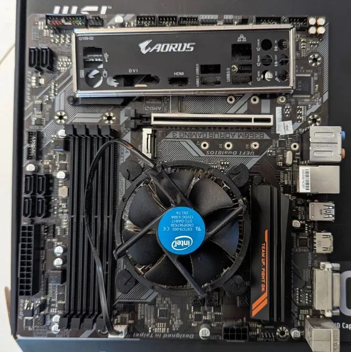Kit Gamer Intel i5 9th + Aorus B360 Gaming 3 - Foto 2