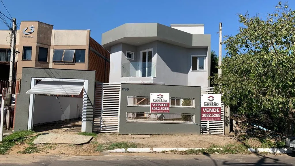 Sobrado Semimobiliado c/03 Quartos em Condomínio Fechado no Bairro Fátima/Canoas REF: G441