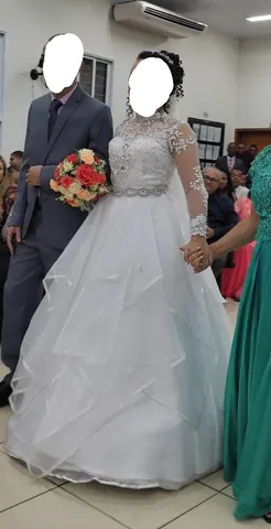 Vestido de sales noiva aluguel preço