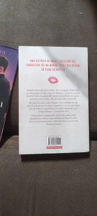 Através da minha janela livro de romance *Netflix* - Foto 4