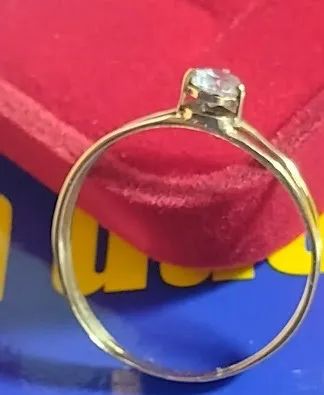 Solitário Pedra Zircônia 3 mm  Peso 1.20 Gramas Aro 2 mm Ouro 18 kilates                   - Foto 3