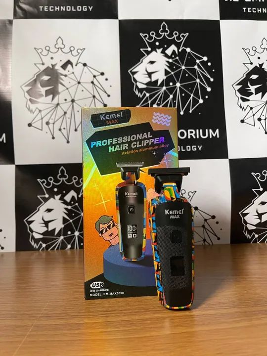 Máquina de cortar cabelo Kemei Max 5090
