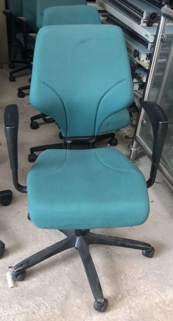 Cadeira giratoria flex form 