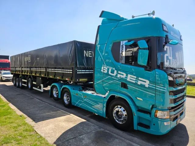 Scania R460 SUPER Ano 24 6x2Geladeira + 4 Eixo Graneleiro Guerra ano 23 13.5x 1.80mts - Foto 9
