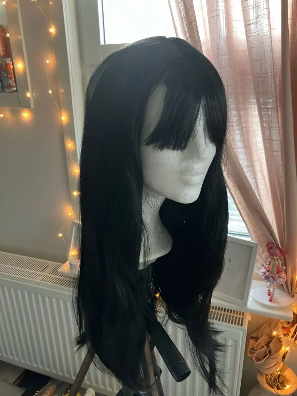 Peruca Preta Longa com Franja