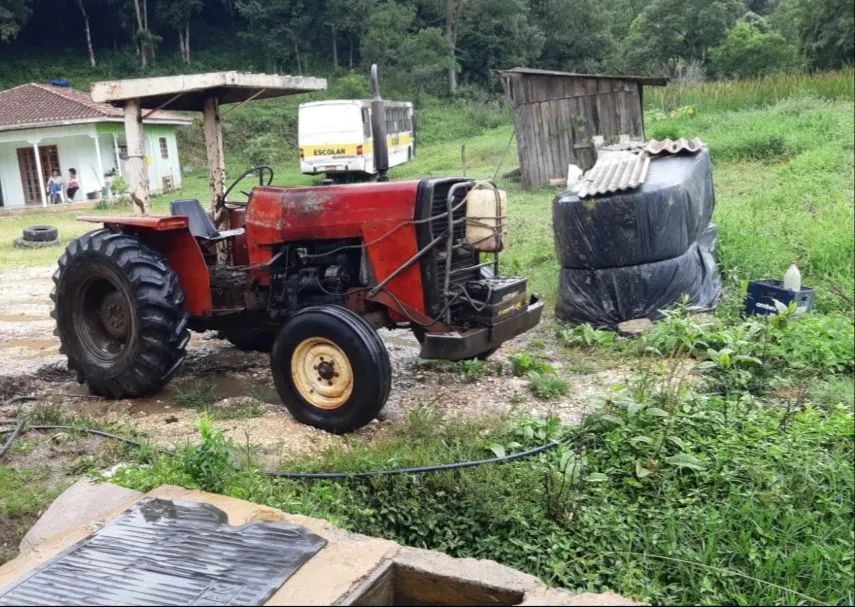 Trator  Usado - Foto 4