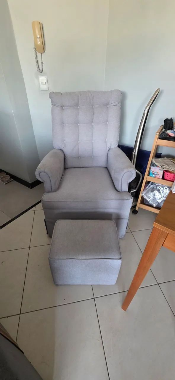 Abaixou!!! Cadeira de amamentação numa super promoção! 