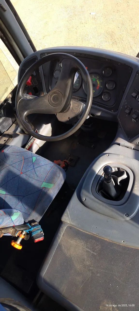 Vendo ônibus 2008 2008 Mercedes 1721 - Foto 8