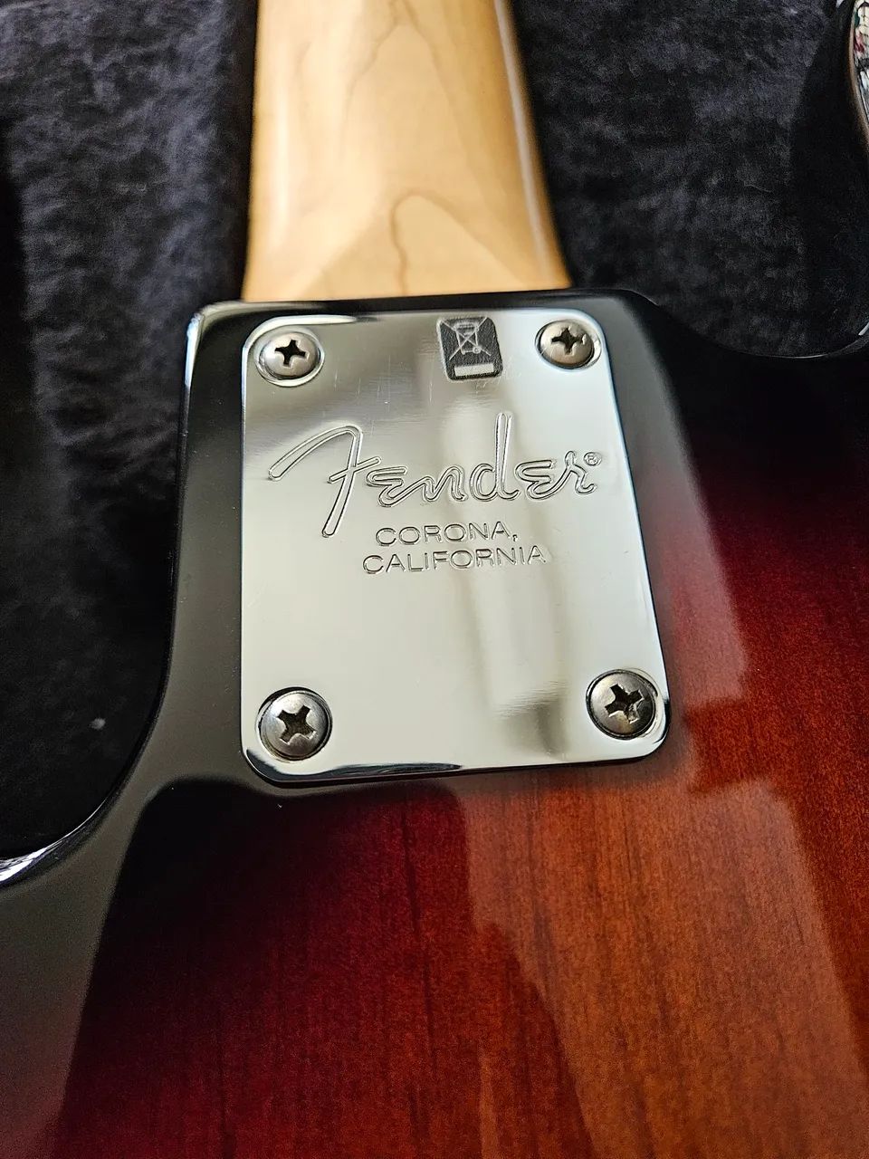 Baixo Fender American Precision Standard V - Foto 3