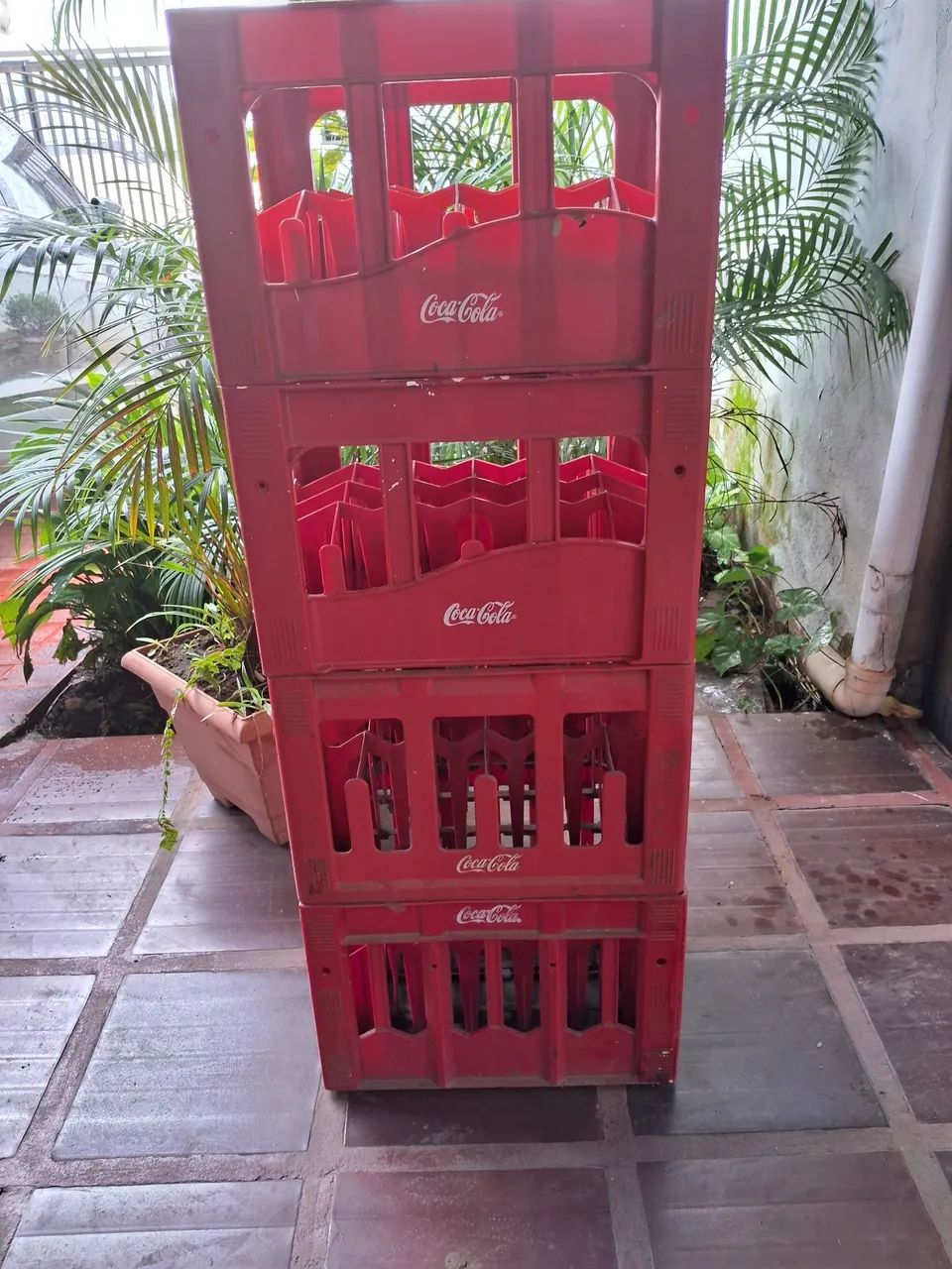 CAIXAS  p.v.c plástico de Coca-Cola Ks 290 ml para 24 garrafas de vidro.