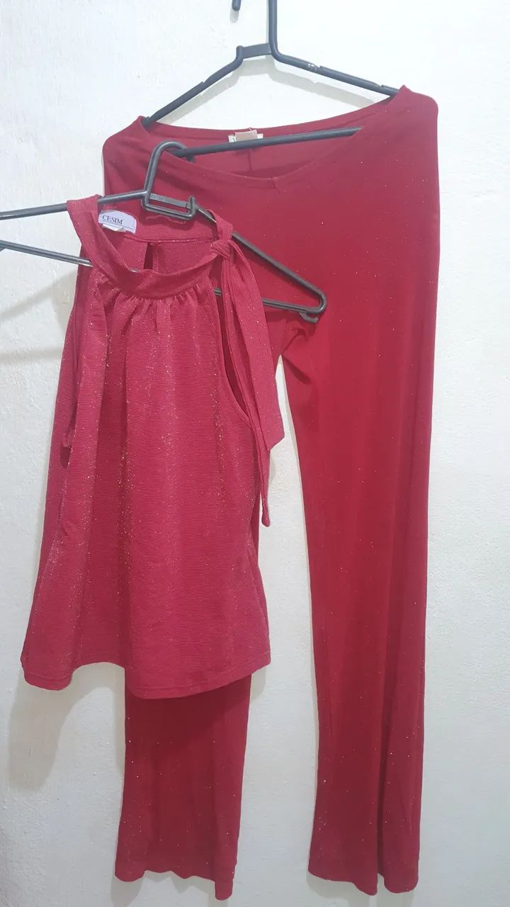 Conjunto de Blusa e Calça 