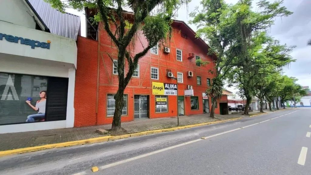 Loja para alugar por R$ 6200.00, 313.73 m2 - CENTRO - JOINVILLE/SC - Foto 2