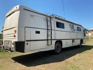 MOTOR HOME com CAVALEIRA - Foto 3