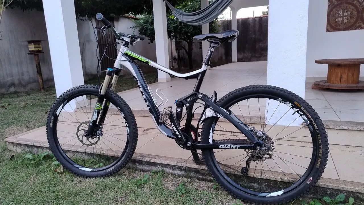 Bicicleta Giant 150mm e Radon 170mm - Foto 3