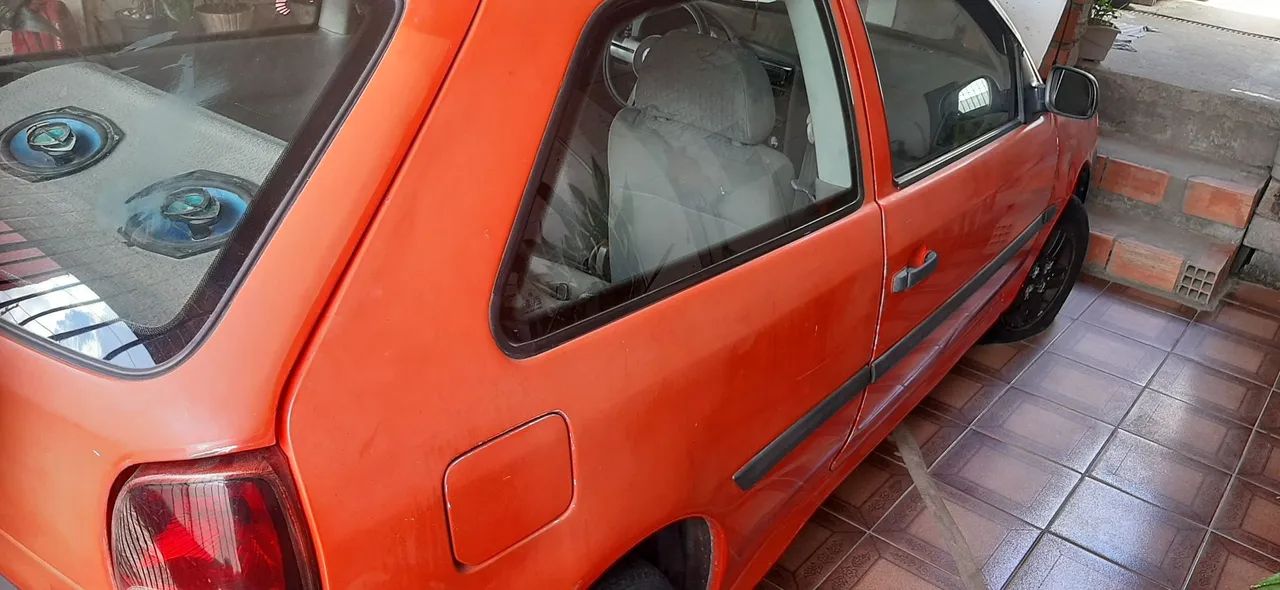 Gol 1.0  2 portas 6 mil reais 