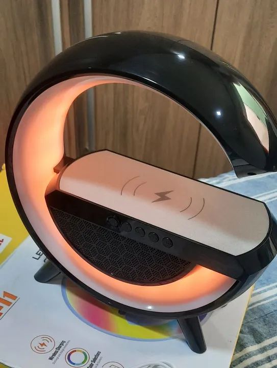 Caixa de Som Bluetooth com Carregador Wireless e Luz LED - Foto 2