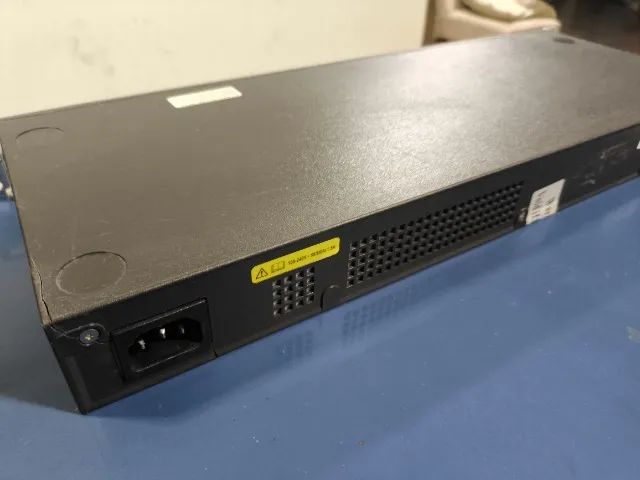 Switch 3com Baseline 2924 SFP Plus64374416296322122