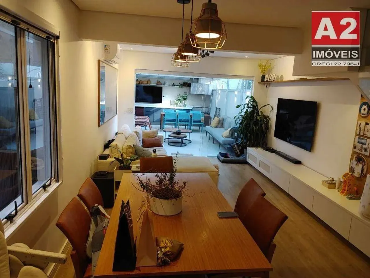 Sobrado em condominio fechado com 2 dormitórios à venda, 130 m² por R$ 1.580.000 - Umuaram
