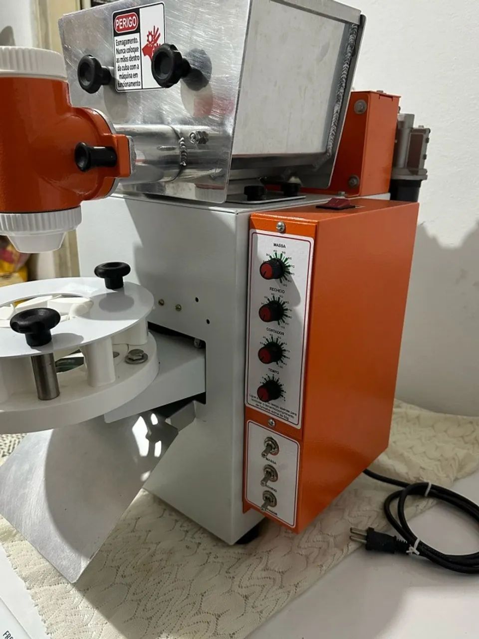Maquina de Salgadinhos Compacta print - Foto 6