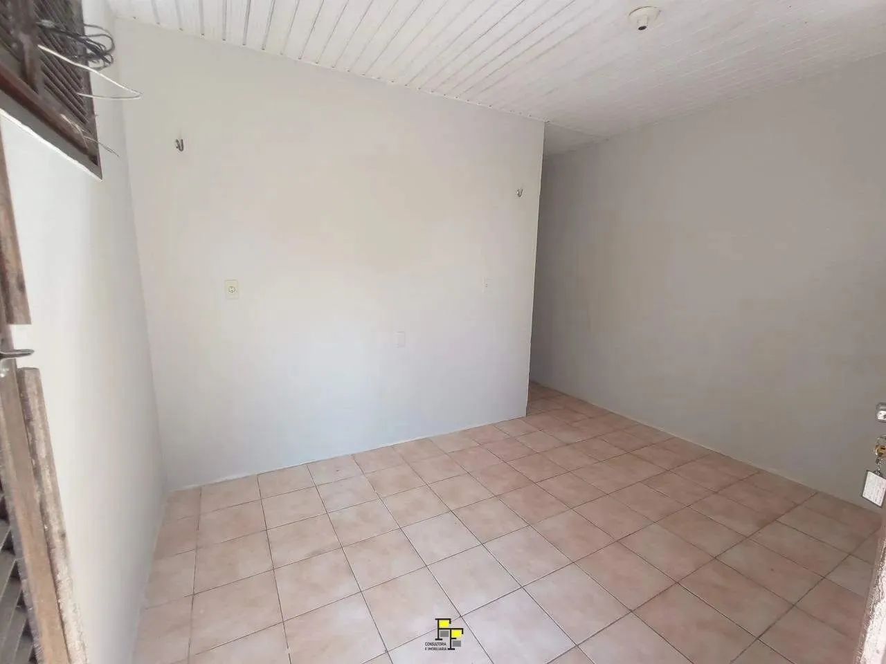 Vila União Apto 40m² 1 Quarto, WC Social, Sala. - Foto 4
