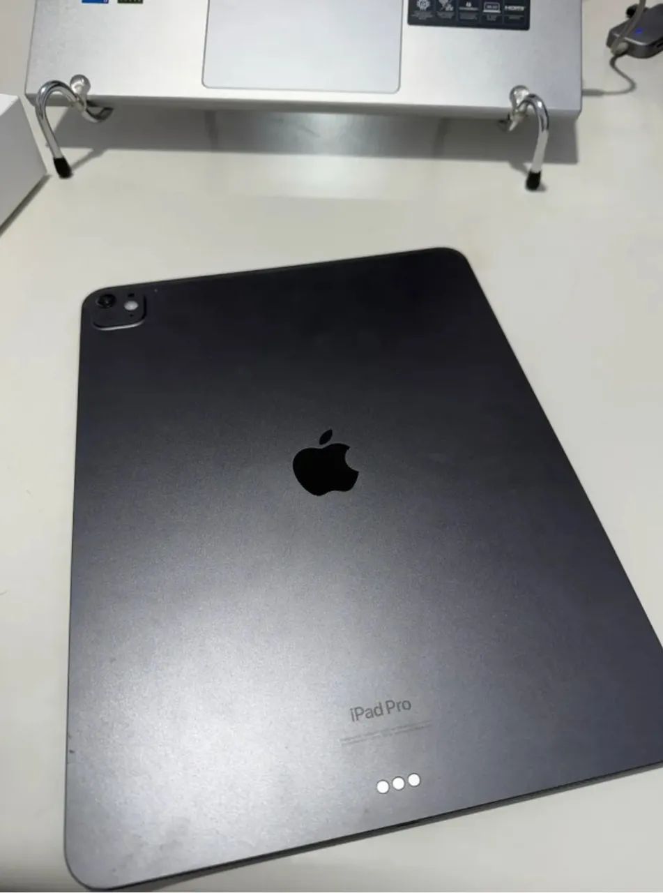 iPad Pro 13? (M4) - 256GB - Wi-Fi - Space Black + Apple Pencil Pro