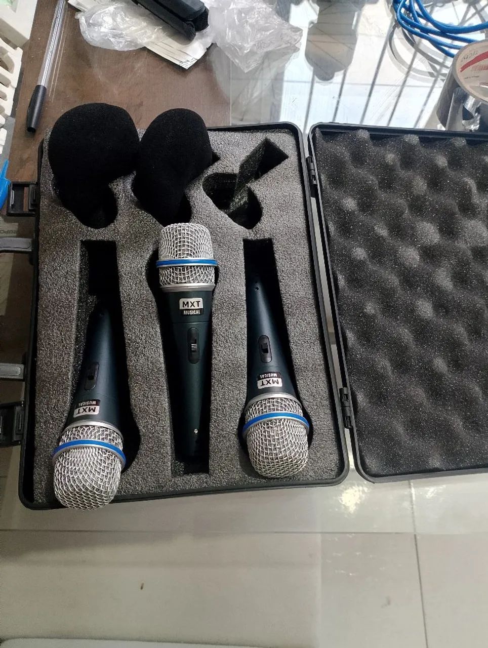 Kit para montar sua sala de podcast 