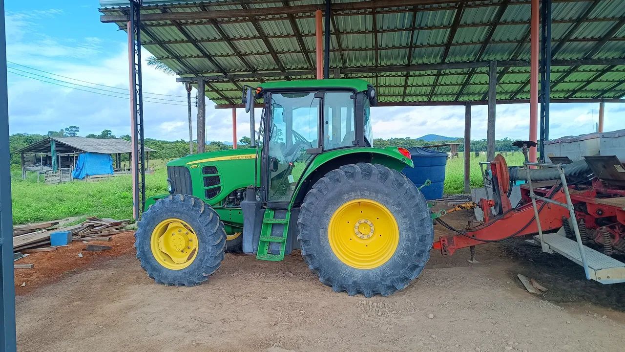 Trator 6115j 2017
