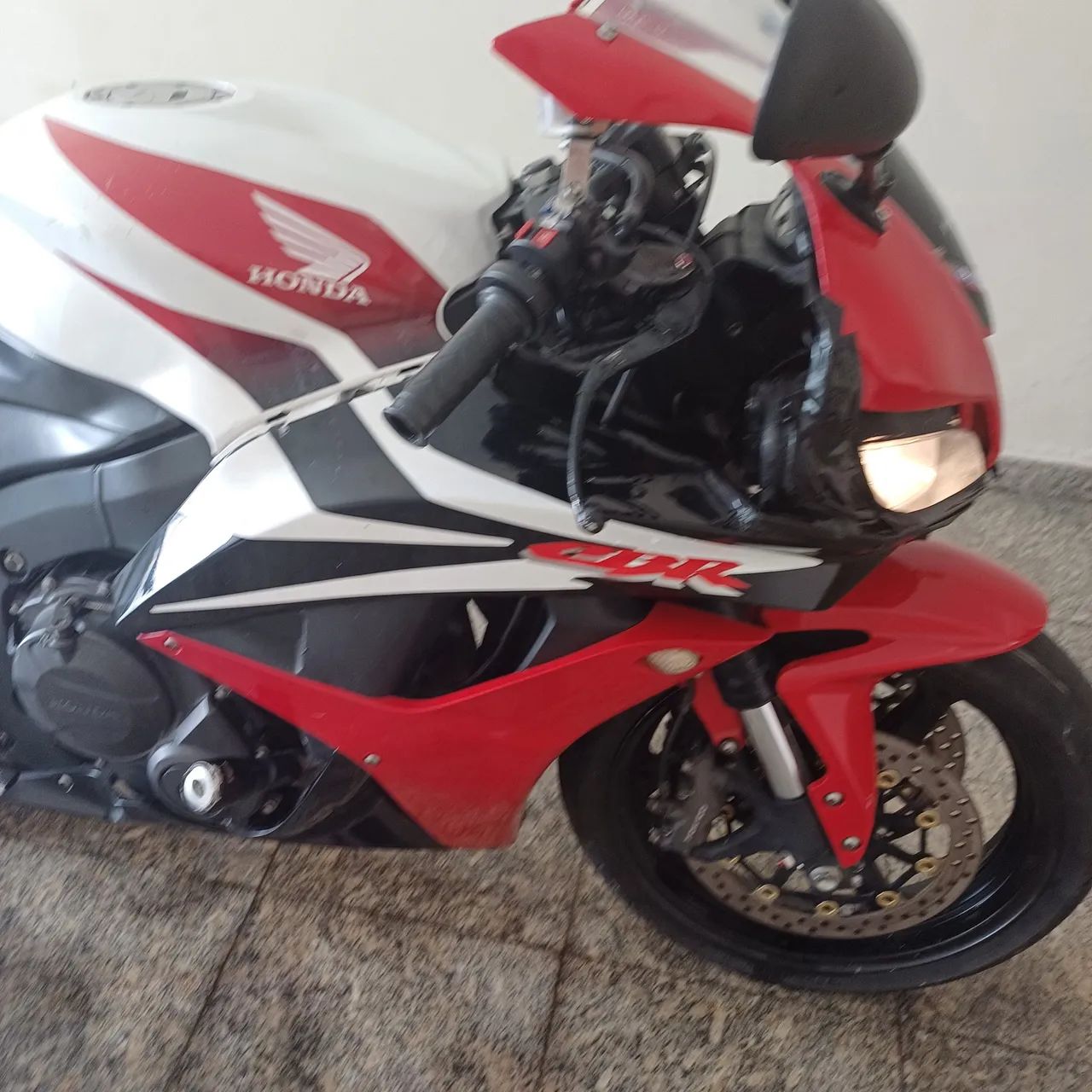Vendo cbr600rr
