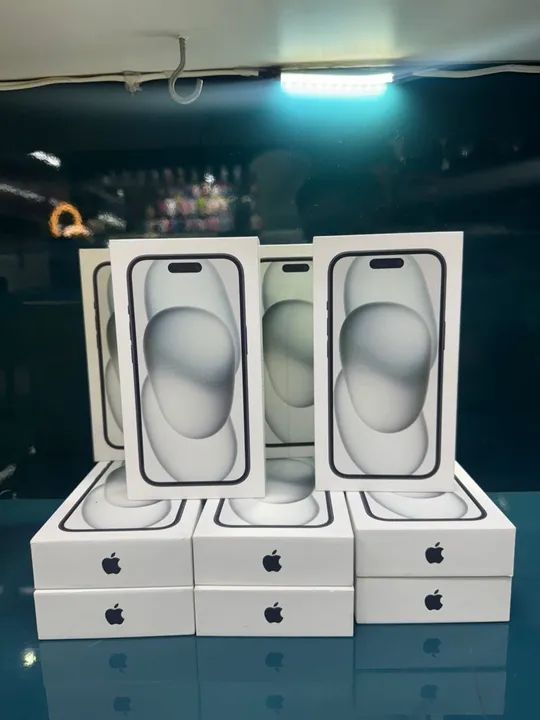 iPhone 15 novo preto