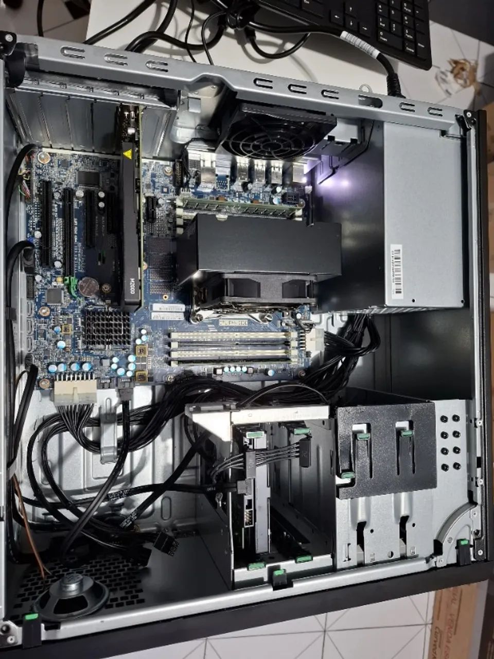 Workstation HP Z440 / Nvidia Quadro 4gb *Top* - Foto 3