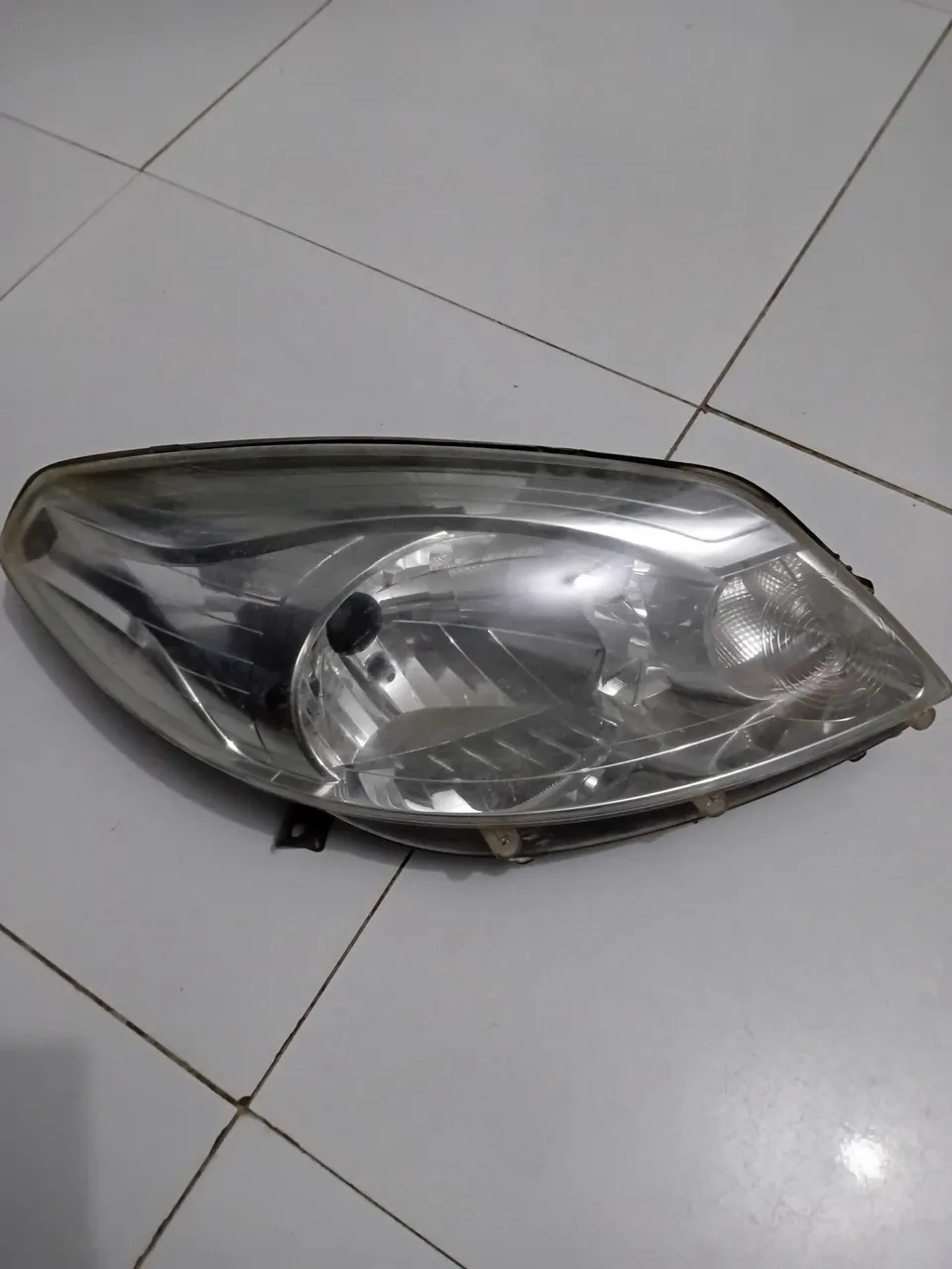 Farol Renault sandero 2011 a 2014