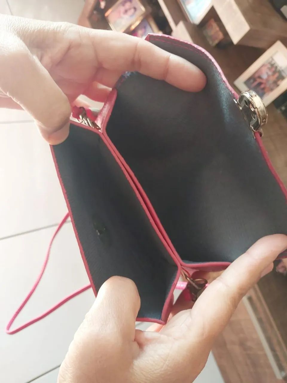 2 Bolsas de Ombro Coloridas - Estilo e Praticidade - Foto 4