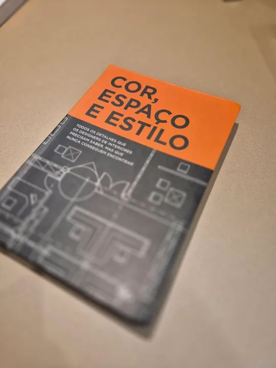 Cor, Espaço e Estilo: Guia Completo para Designers de Interiores