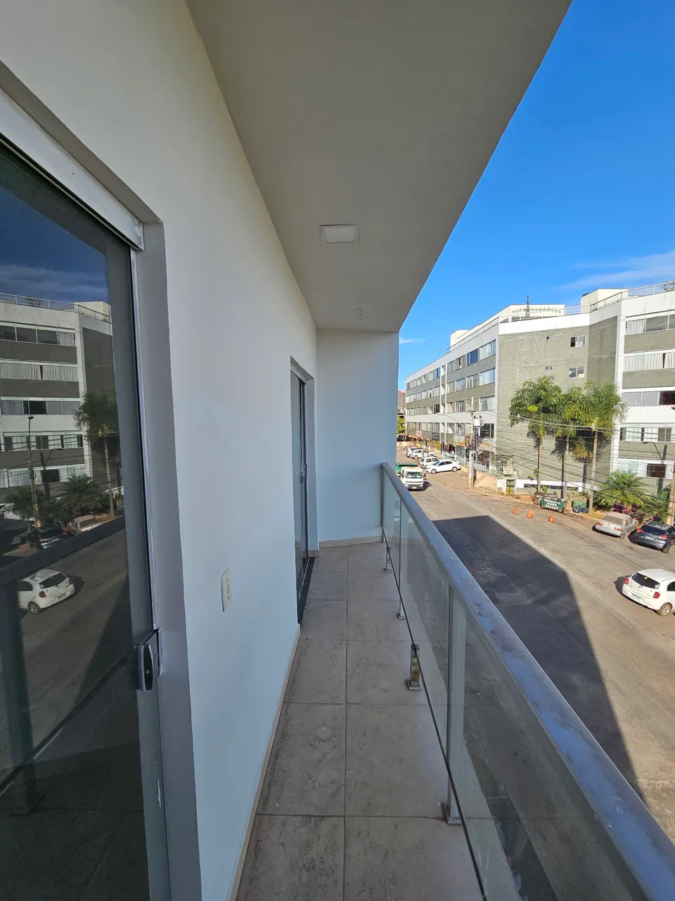 Oportunidade! Vendo apartamento 2 quartos com varandacom 65 m².