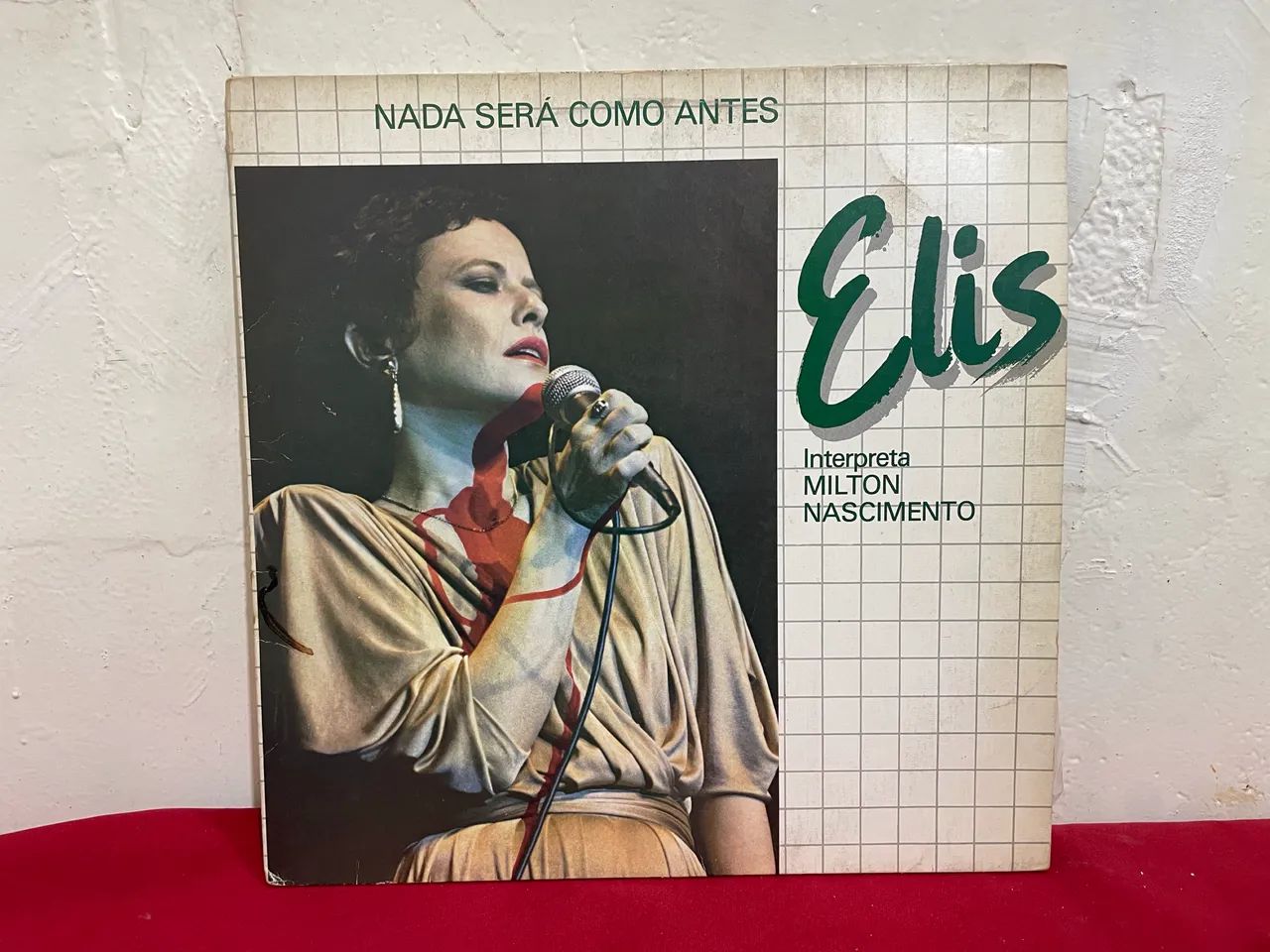 Disco de Vinil Elis Regina Nada Será Como Antes
