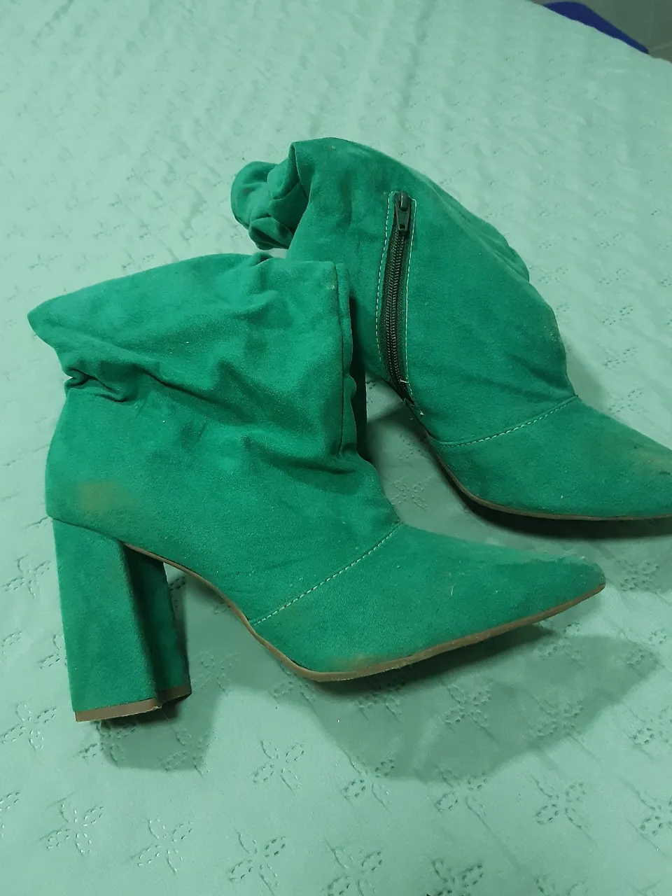 Bota verde estilosa - Novidade!