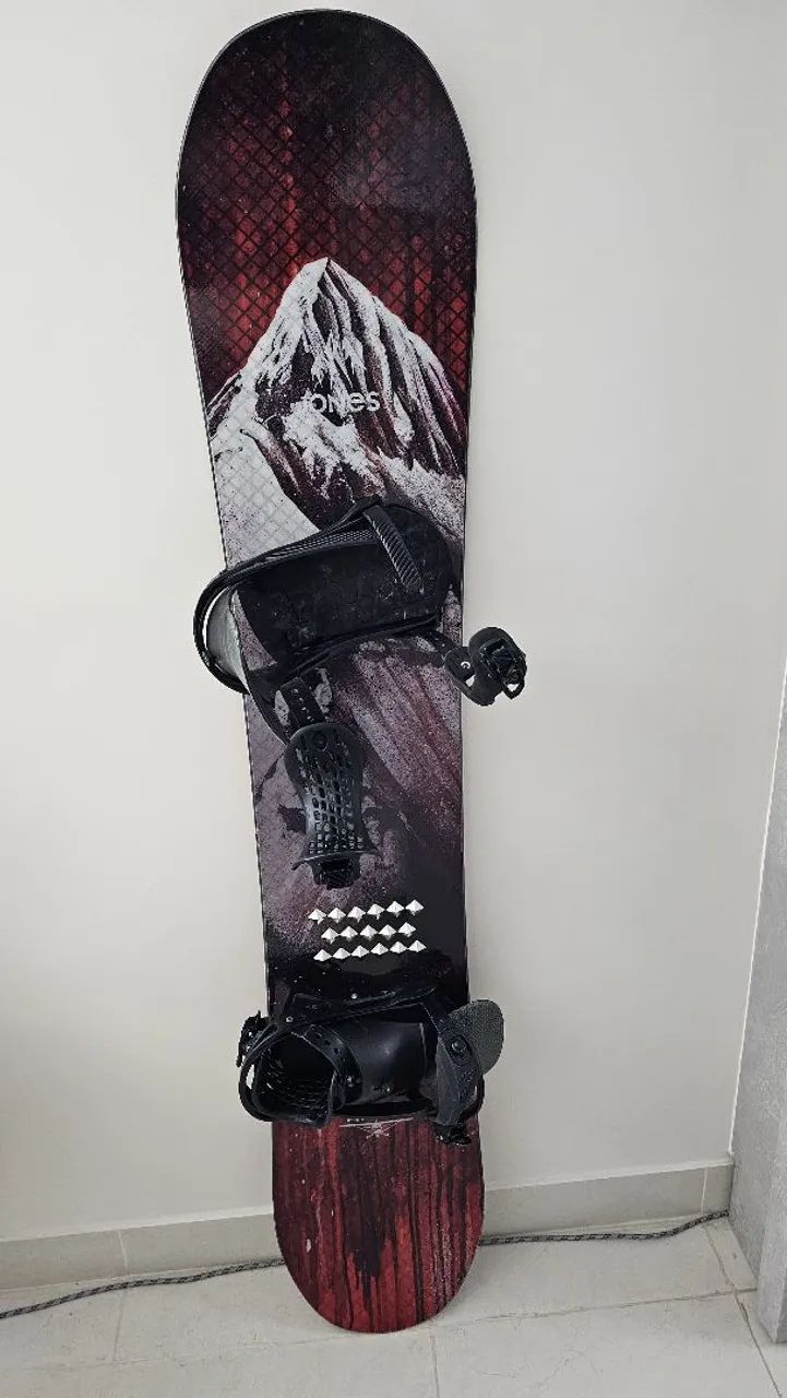 Prancha Snowboard Jones Aviator 160 com bindings