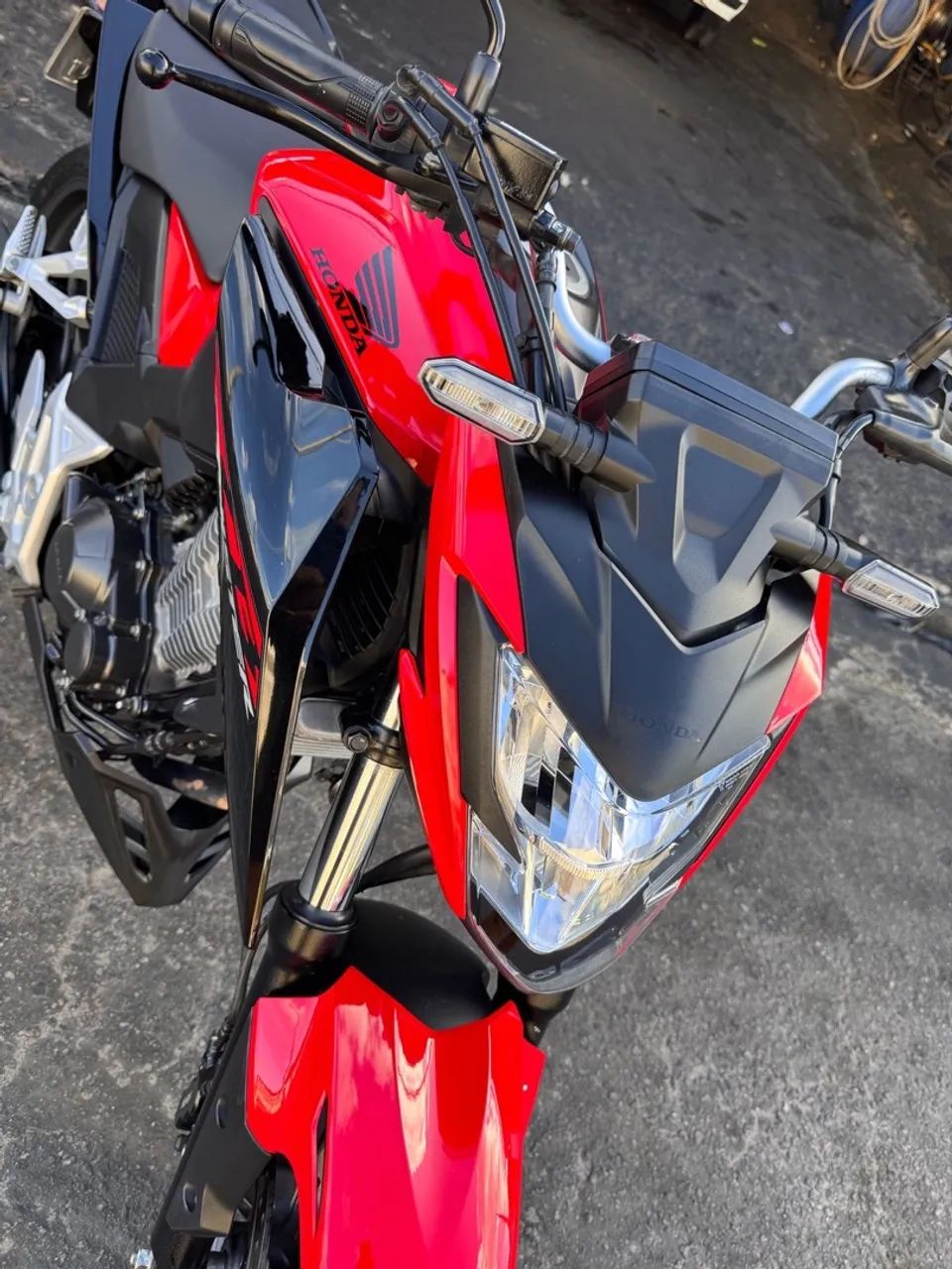 CB TWISTER 300F 2024 - Foto 4