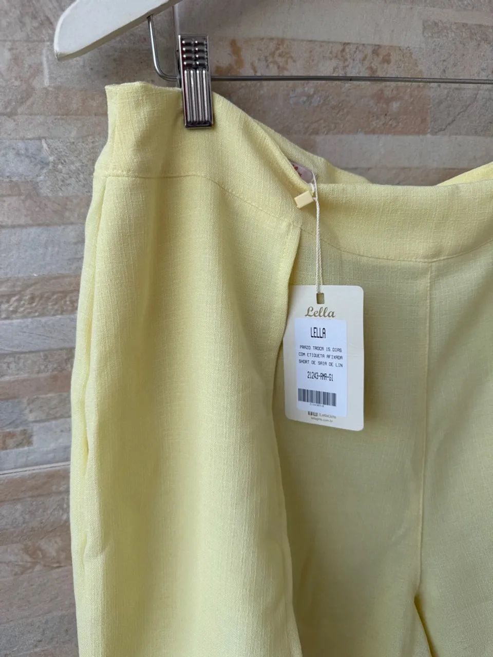 Bermuda plus size amarela, tamanho XXG. - Foto 2