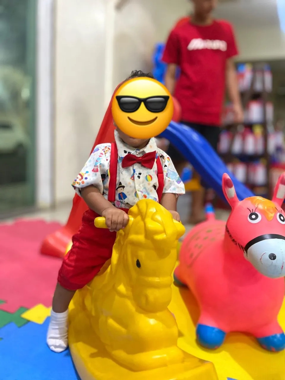 Roupa Infantil Festa - Conjunto Vermelho e Camisa