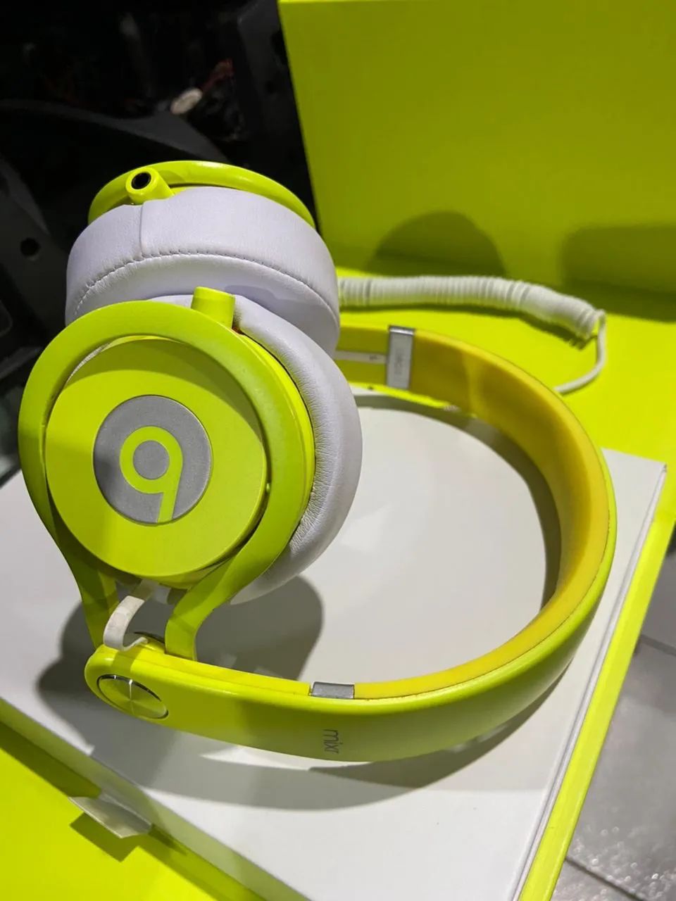 Fone de ouvido beats edição limitada - Foto 4
