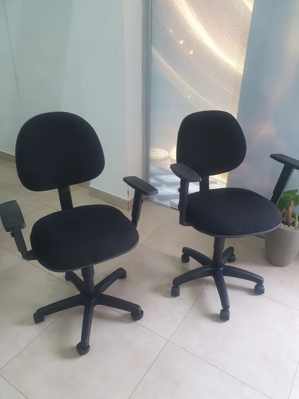 Cadeiras de Escritório Novas - Conforto e Qualidade - Foto 6