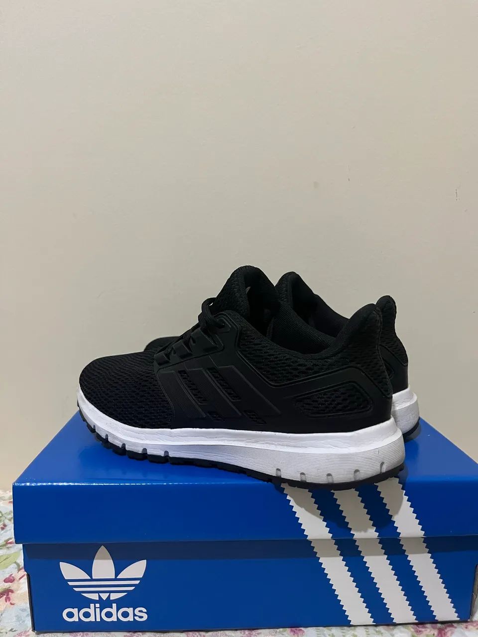 Tênis Adidas - original  - Foto 2