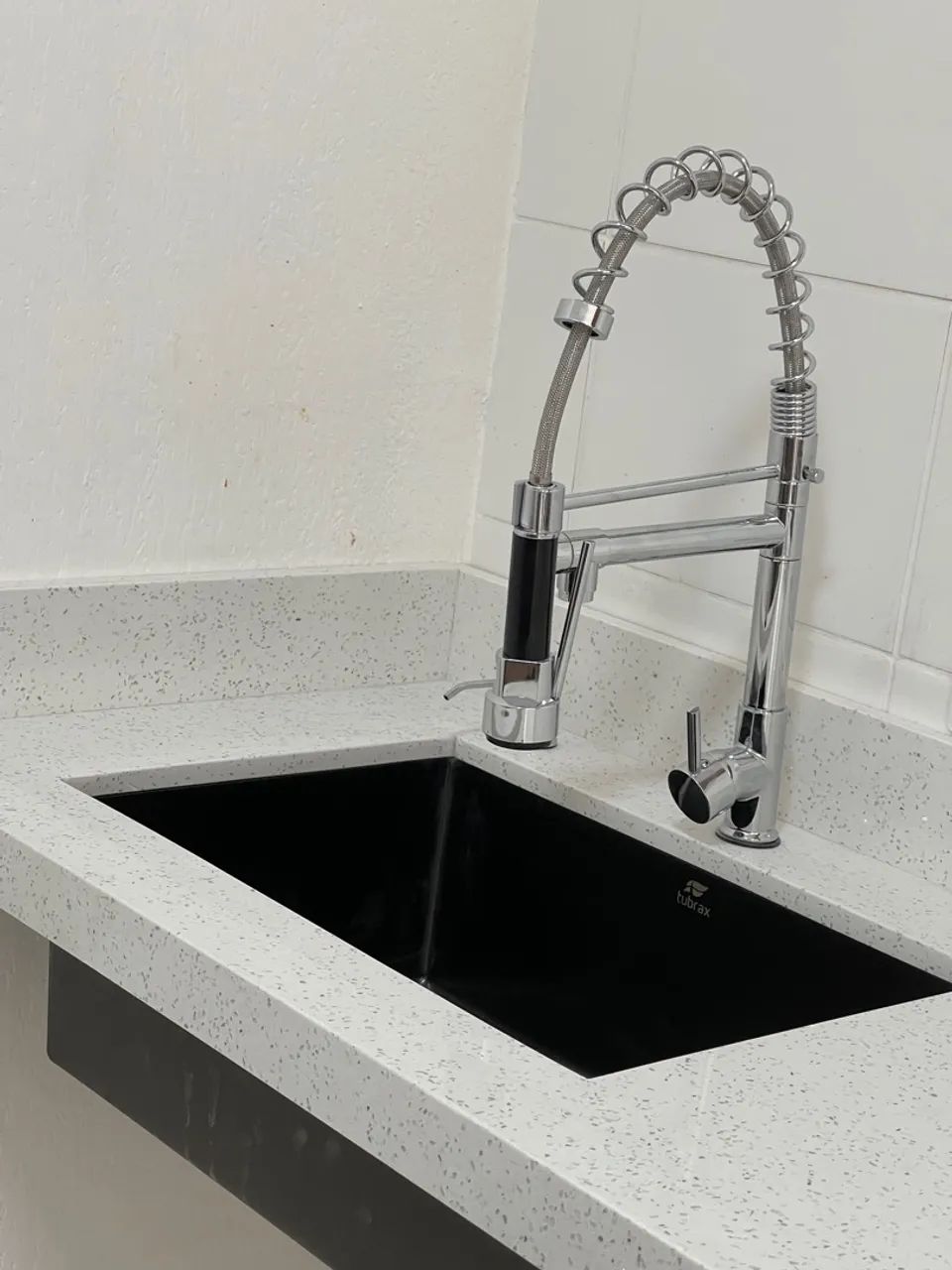 Verde Ubatuba instalado por R$220/metro! - Foto 4