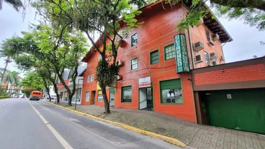Loja para alugar por R$ 6200.00, 313.73 m2 - CENTRO - JOINVILLE/SC - Foto 3