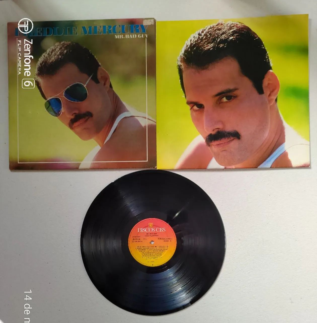 LP Freddie Mercury - Bad Guy em ótimo estado de conservação. - Foto 3