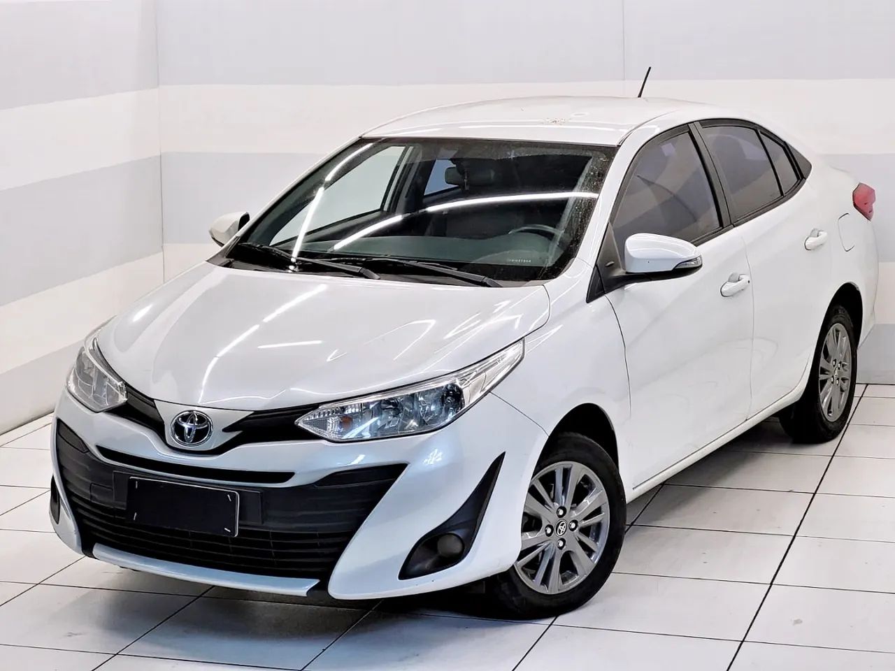 Toyota Yaris 2022 1.5 16v flex sedan xl plus connect multidrive - Foto 2